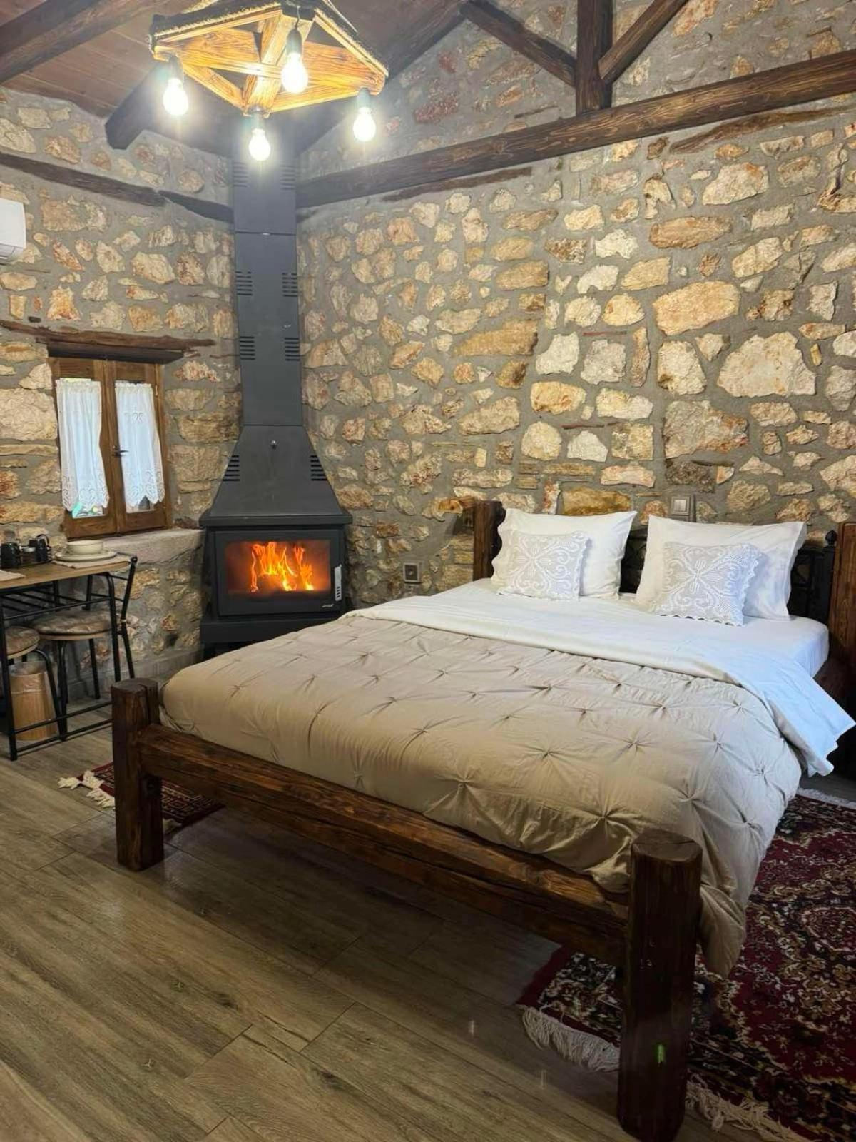 Traditional Stone Guesthouse Agios Ioannis  Екстериор снимка